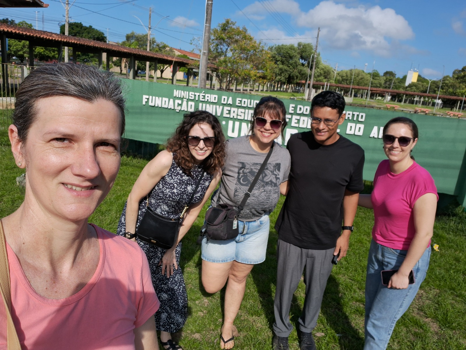 Professoras da Unipampa participam de missão de pesquisa intergrupos na Universidade Federal do Amapá (Foto: divulgação) Professoras da Unipampa participam de missão de pesquisa intergrupos na Universidade Federal do Amapá (Foto: divulgação)