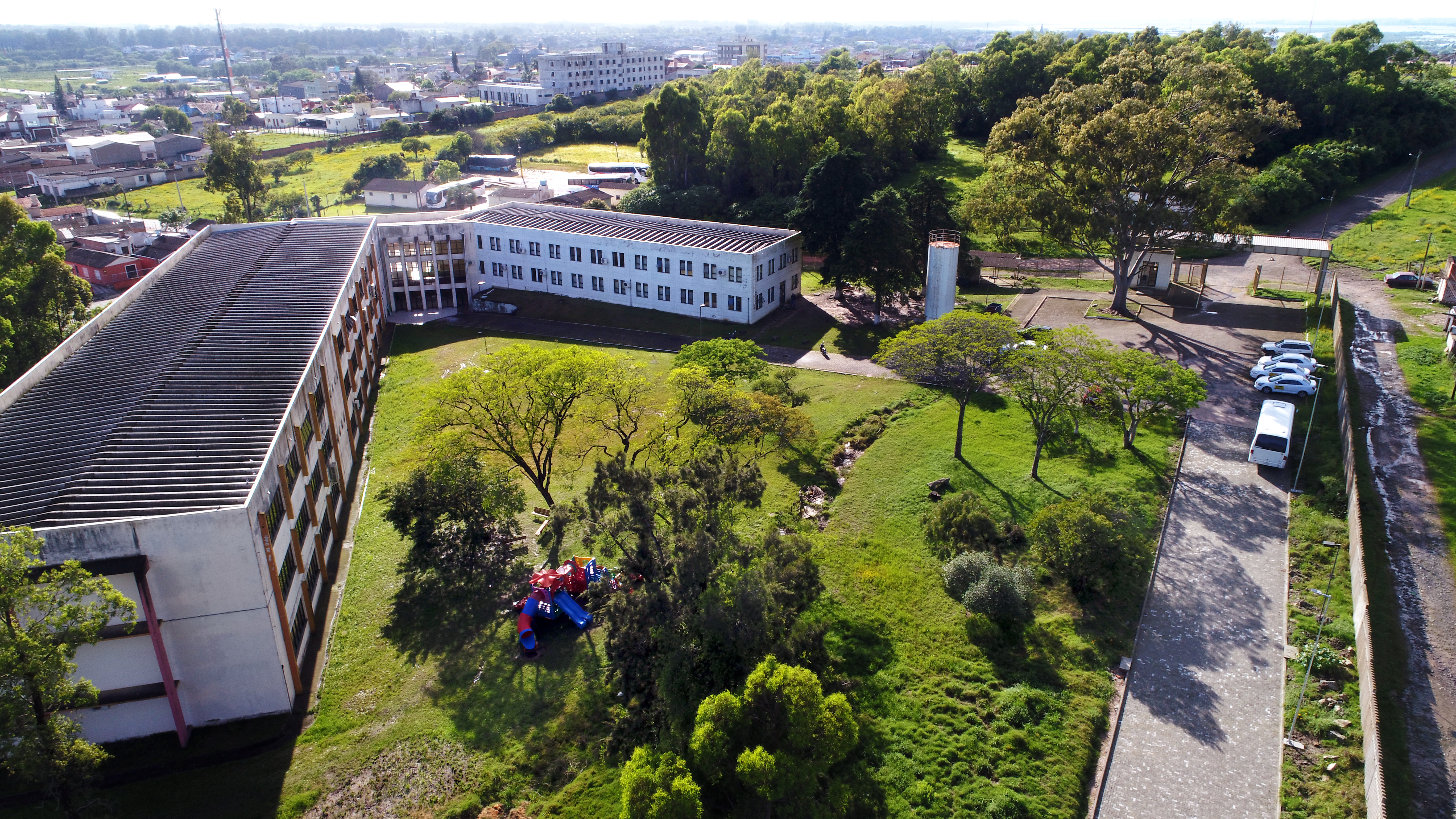 Campanha Institucional: "É pública, é gratuita, é em Jaguarão", campus Dom Pedrito em vista aérea