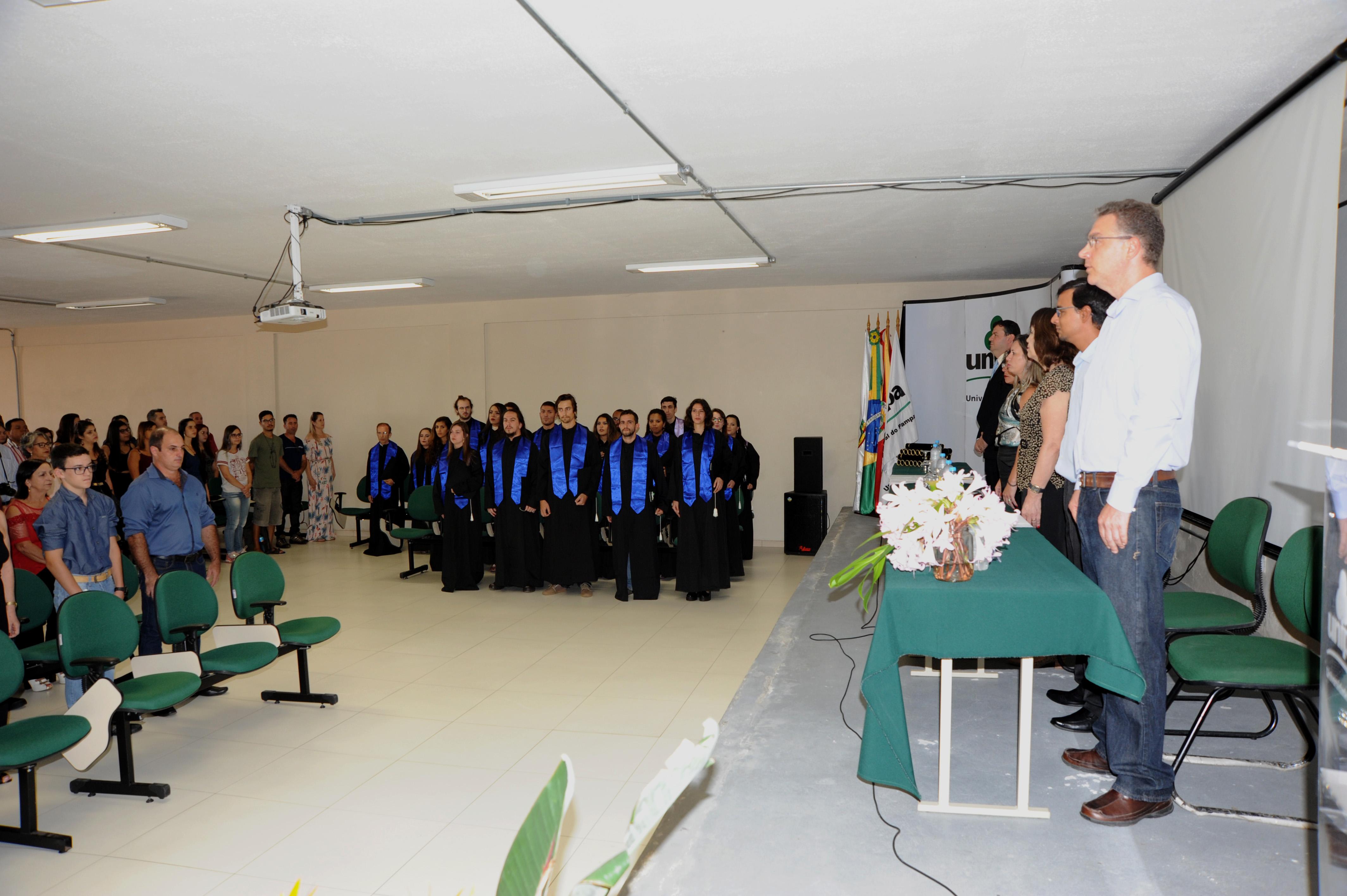 Cerimônia de colação de grau solene interna do Campus Caçapava do Sul