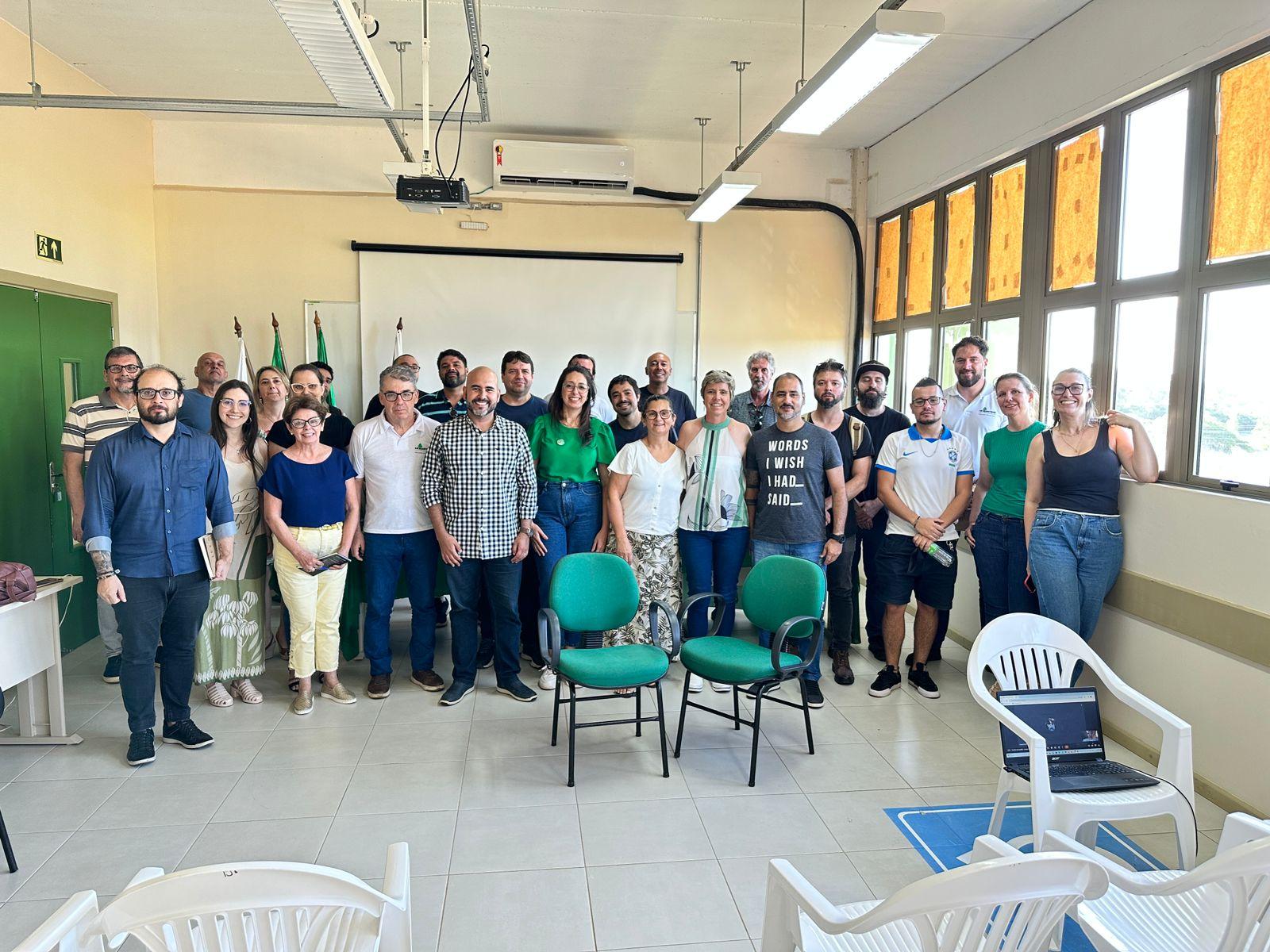 Gestão eleita com os servidores do Campus São Borja - Foto: Divulgação