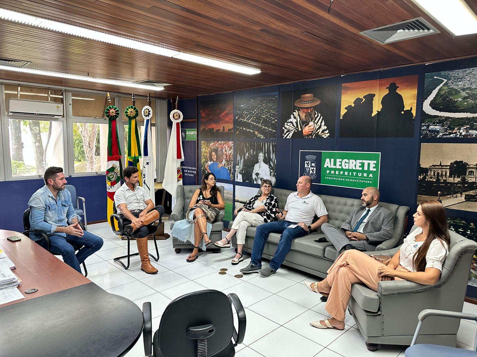 Gestores da Unipampa reúnem-se com Prefeitura de Alegrete - Foto: Divulgação