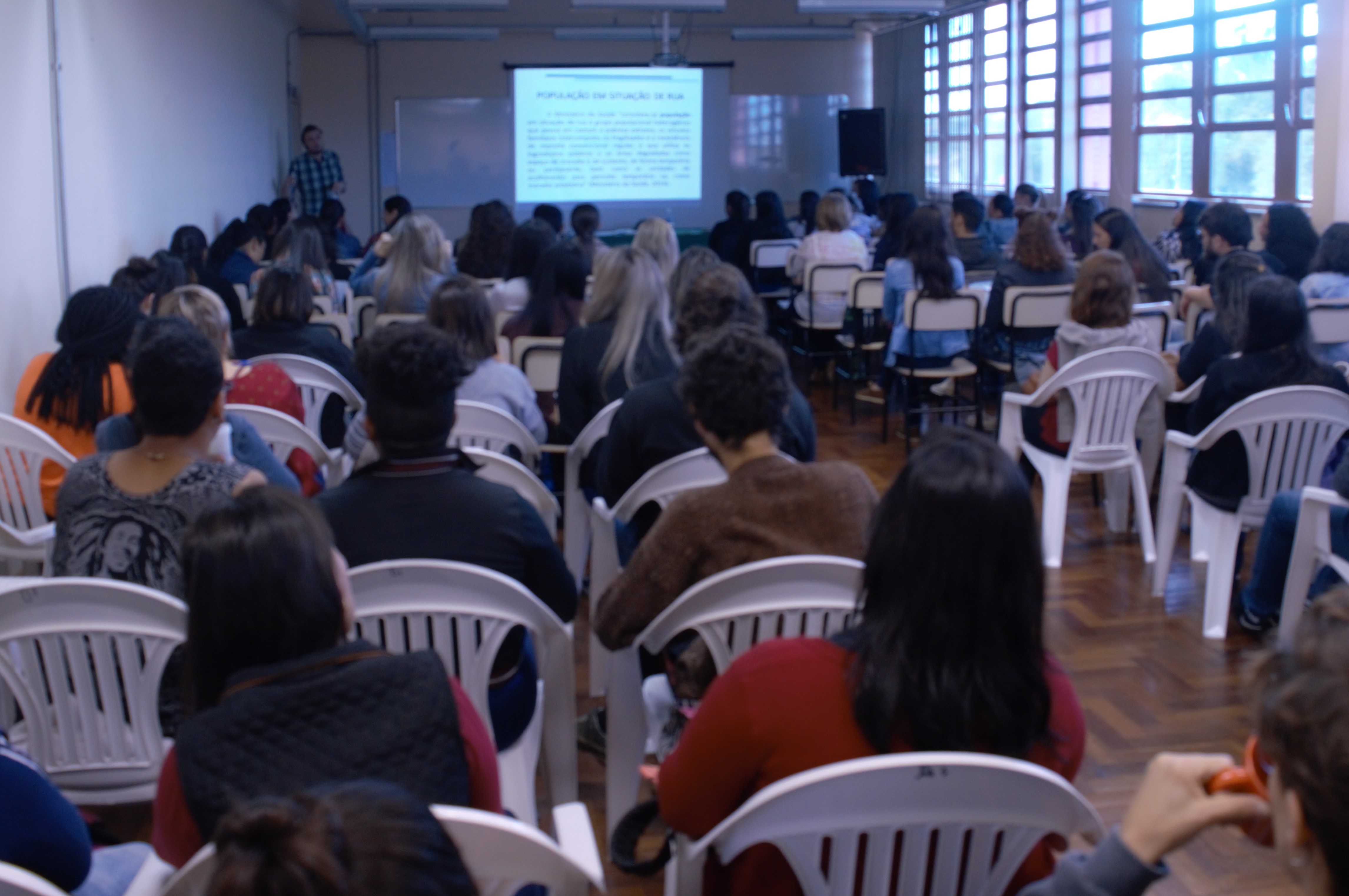 Alunos e professores participam do evento Alunos e professores participam do evento