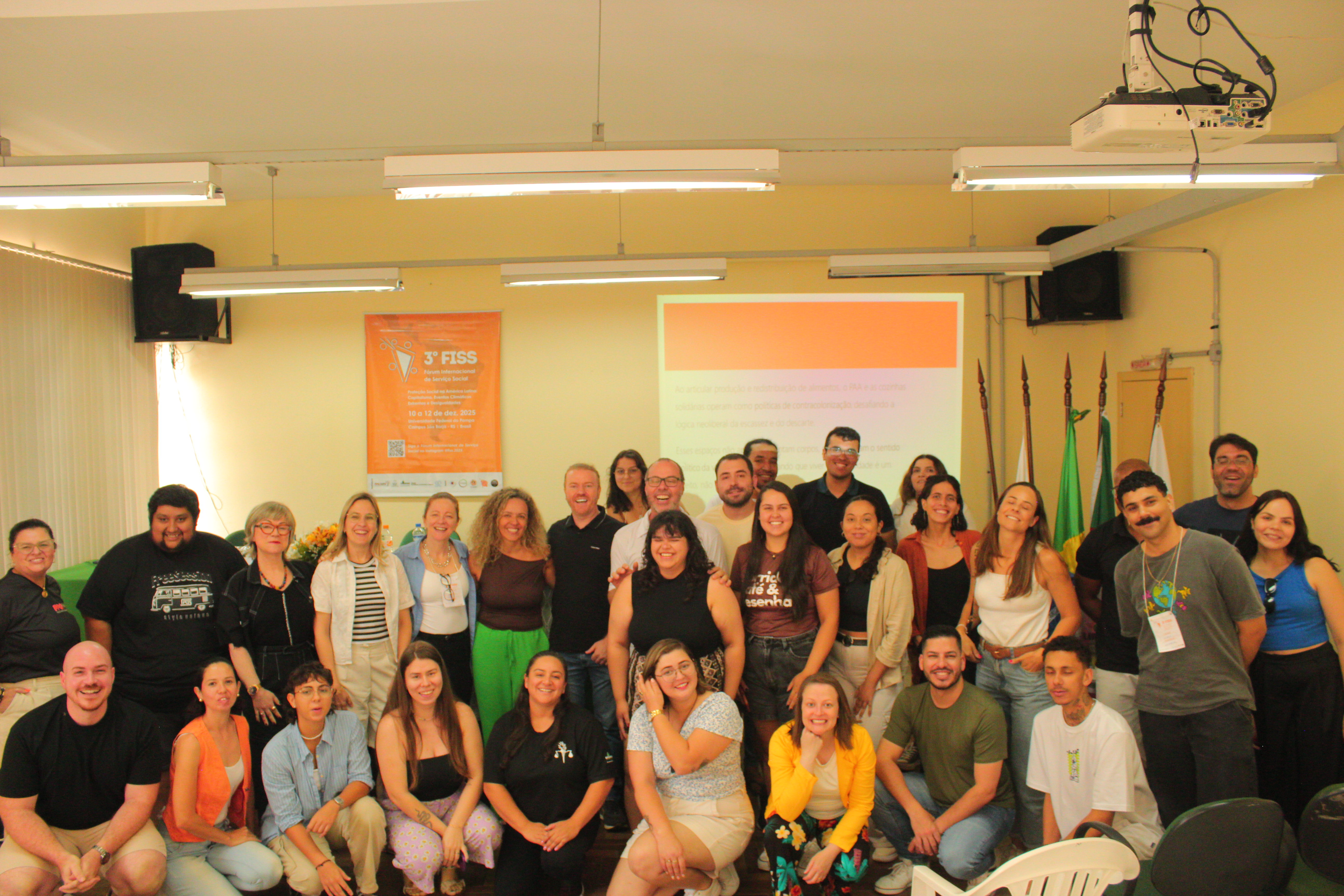 Fórum Internacional de Serviço Social (FISS) terceira edição 3o Fórum Internacional de Serviço Social - FISS